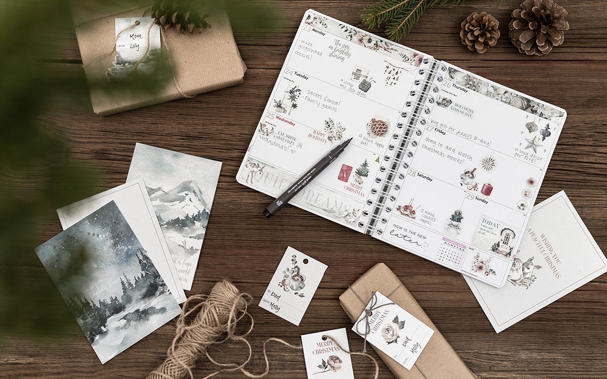 Plan Your Christmas with Stickers, Gift Tags & Cards