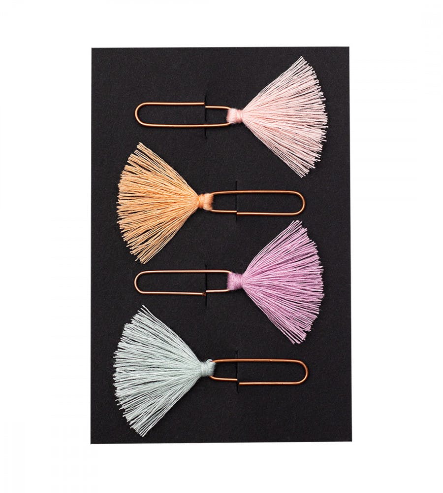 Paper Clips Tassels 4 pack