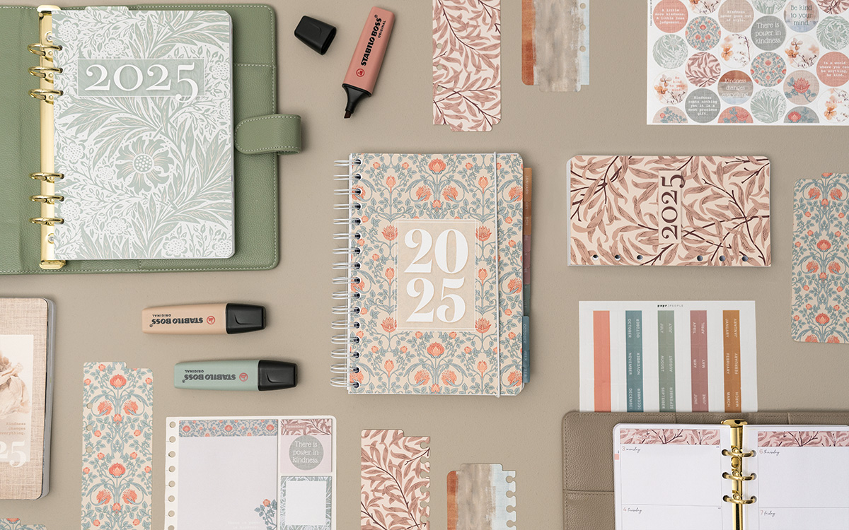 Personalized Planners with store Photo